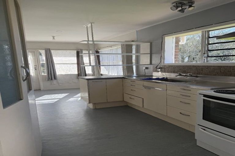 Photo of property in 10 Hyde Street, Manurewa East, Auckland, 2102