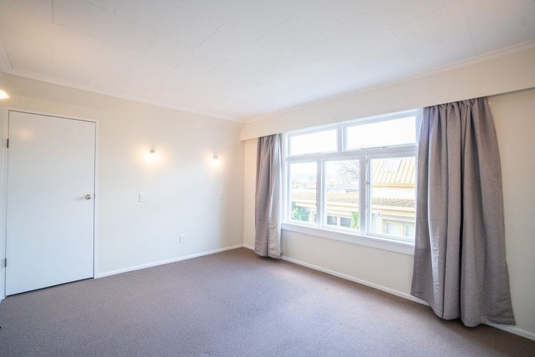 Photo of property in 20 Karina Terrace, Roslyn, Palmerston North, 4414