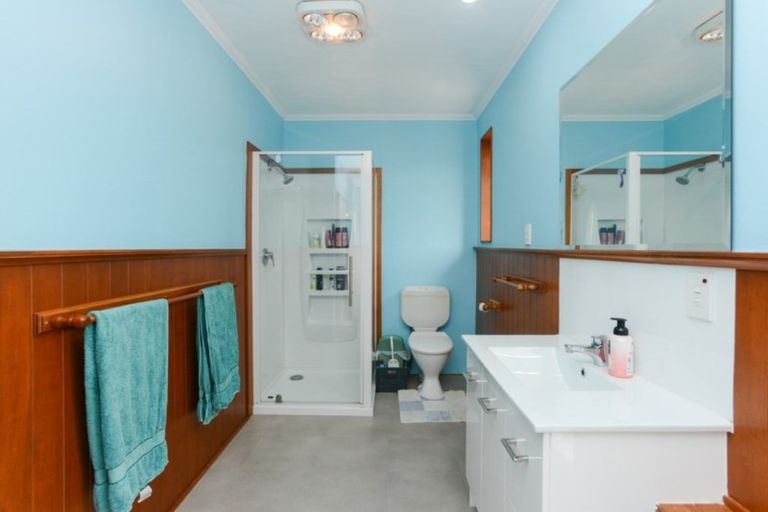 Photo of property in 6 Watts Street, Waipawa, 4210