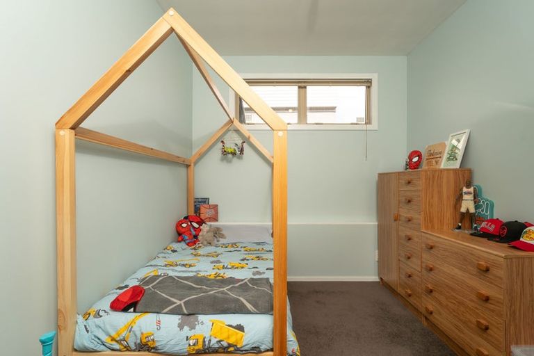 Photo of property in 9a Fisher Street, Johnsonville, Wellington, 6037