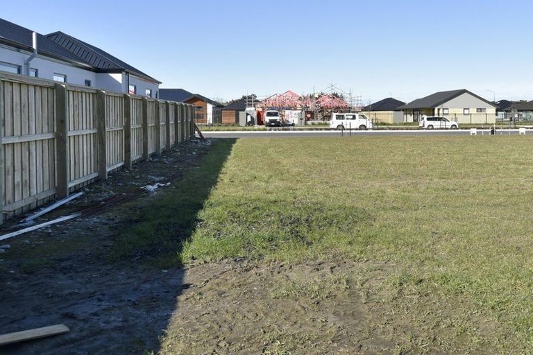 Photo of property in 103 Northmoor Boulevard, Rolleston, 7615