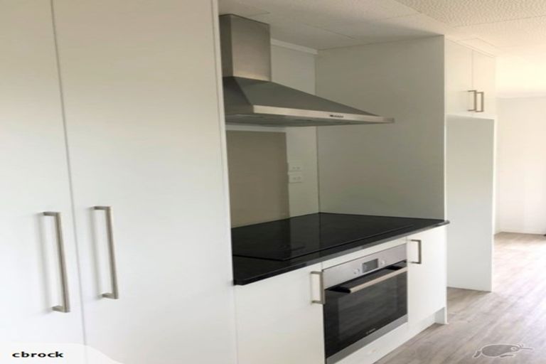 Photo of property in 2 Gordon Paul Place, Tuakau, 2121