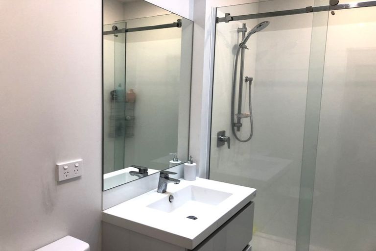 Photo of property in 14u2 Mitcham Avenue, Forest Lake, Hamilton, 3200