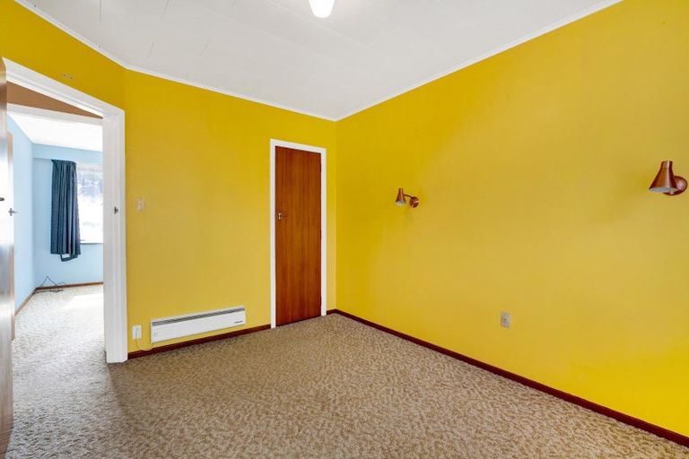 Photo of property in 2a Seyton Street, Stratford, 4332