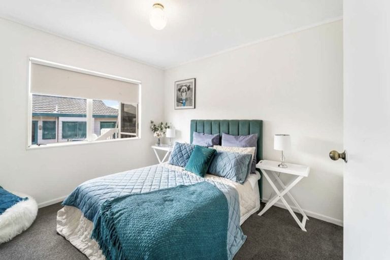 Photo of property in 67 Garton Drive, Massey, Auckland, 0614