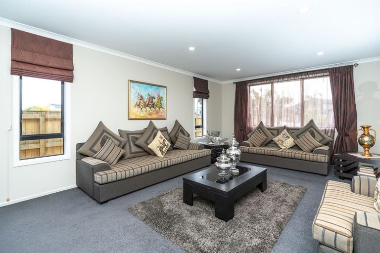 Photo of property in 7 Gibbston Close, Huntington, Hamilton, 3210