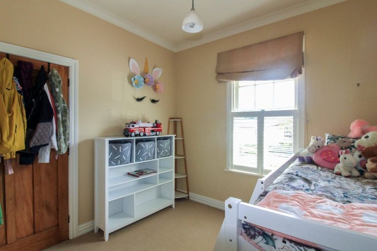 Photo of property in 25 Bombay Street, Ngaio, Wellington, 6035