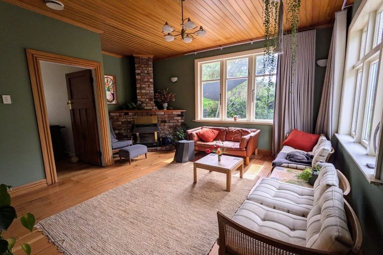 Photo of property in 19 Curtis Street, Karori, Wellington, 6012