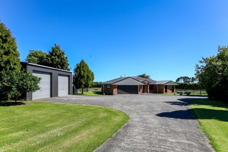 Photo of property in 939 Main North Road, Onaero, Waitara, 4383
