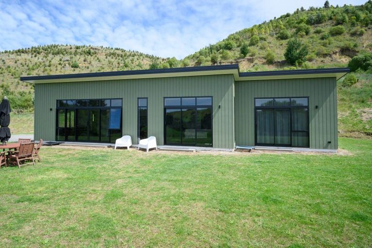 Photo of property in 1409 Taihape Road, Sherenden, Hastings, 4179