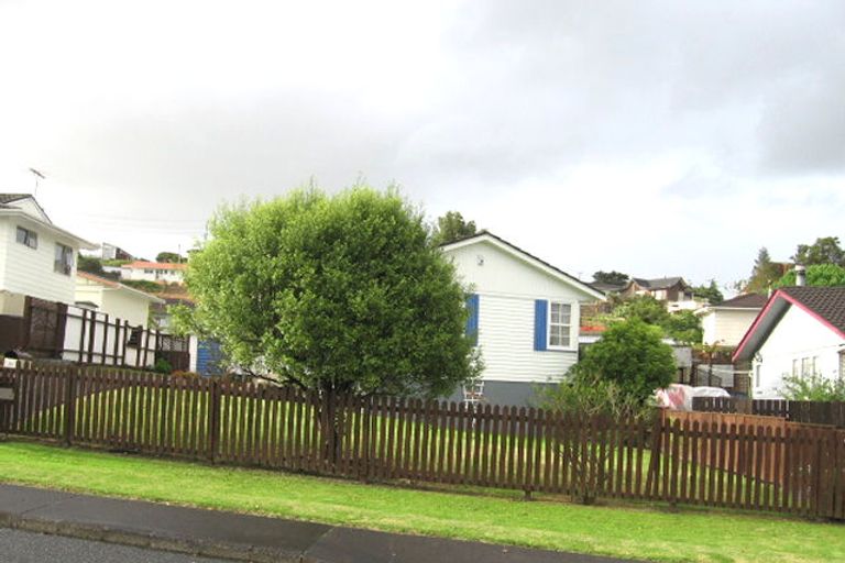 Photo of property in 29 Helleur Road, Massey, Auckland, 0614