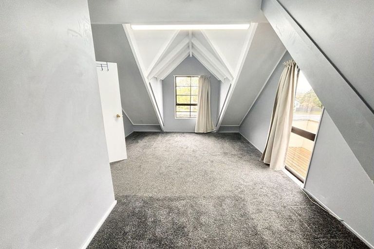 Photo of property in 36a Forest Hill Road, Henderson, Auckland, 0612