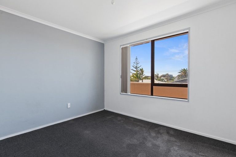 Photo of property in 1238 Papamoa Beach Road, Papamoa Beach, Papamoa, 3118