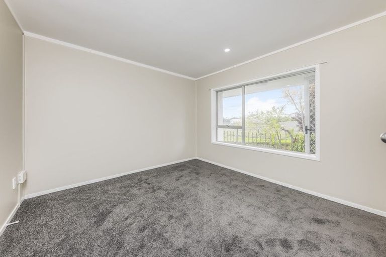 Photo of property in 28d James Road, Manurewa, Auckland, 2102