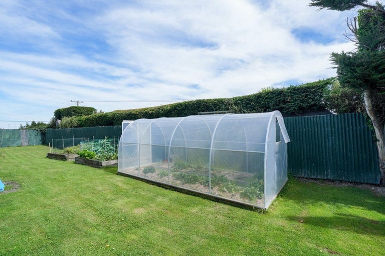 Photo of property in 2 Frome Street, Clifton, Invercargill, 9812