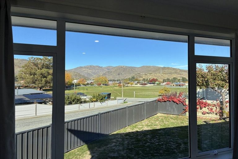 Photo of property in 43 Monaghan Street, Cromwell, 9310