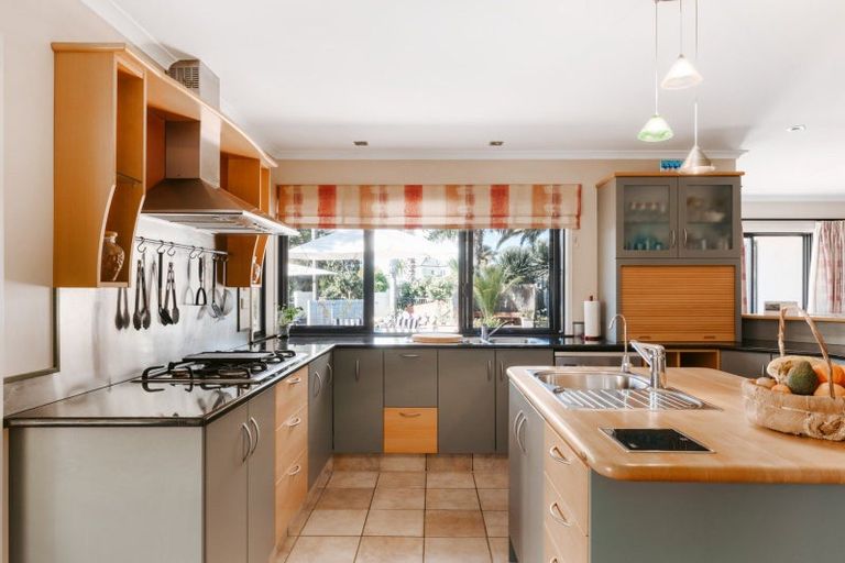 Photo of property in 38 Sanctuary Key, Papamoa Beach, Papamoa, 3118