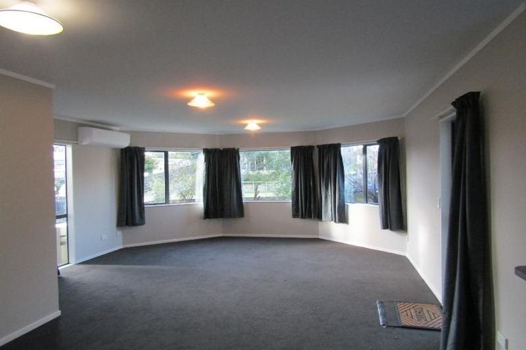 Photo of property in 29 Kiddle Drive, Hilltop, Taupo, 3330