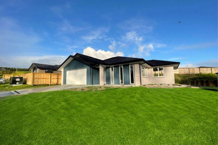 Photo of property in 22 Rongomai Street, Helensville, 0800