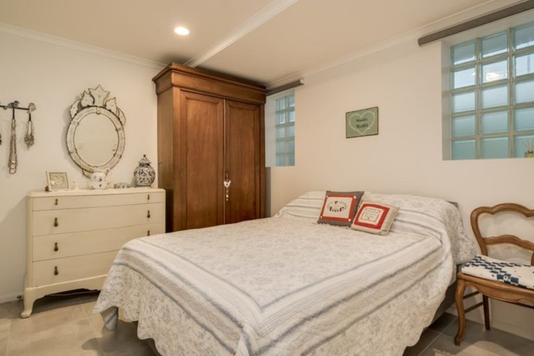 Photo of property in 4/281 Maunganui Road, Mount Maunganui, 3116