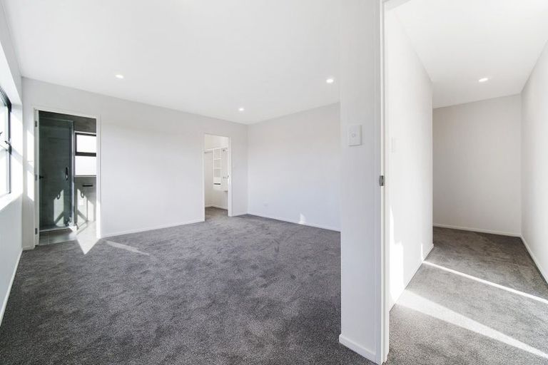 Photo of property in 4 Pleasant Way, Matakatia, Whangaparaoa, 0930
