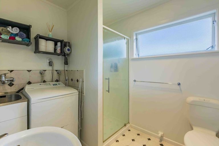 Photo of property in 11 Otatara Road, Taradale, Napier, 4112