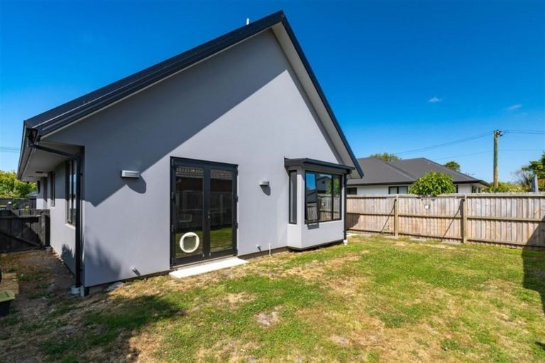 Photo of property in 21 Kenwyn Avenue, St Albans, Christchurch, 8052
