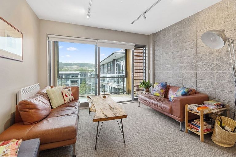 Photo of property in Revolucion Apartments, 401/28w Torrens Terrace, Mount Cook, Wellington, 6011