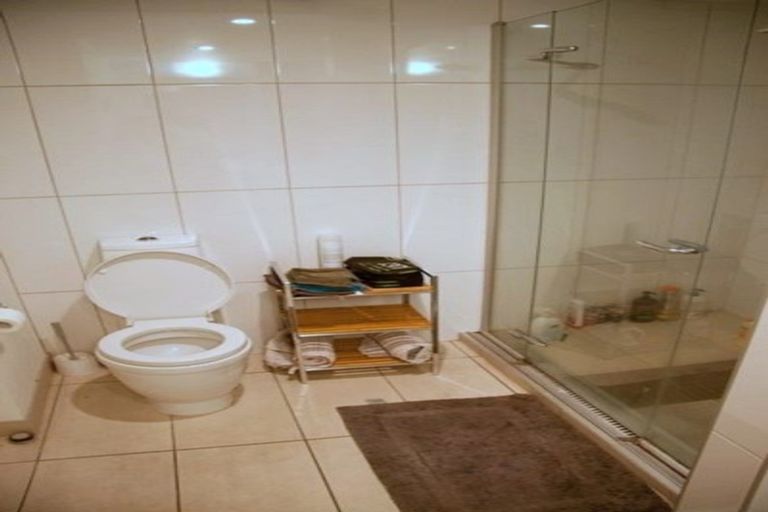 Photo of property in Bellagio Apartments, 8a/39 Taranaki Street, Te Aro, Wellington, 6011