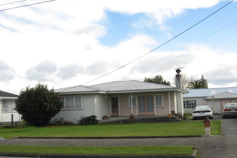 Photo of property in 68 Makoura Road, Masterton, 5810