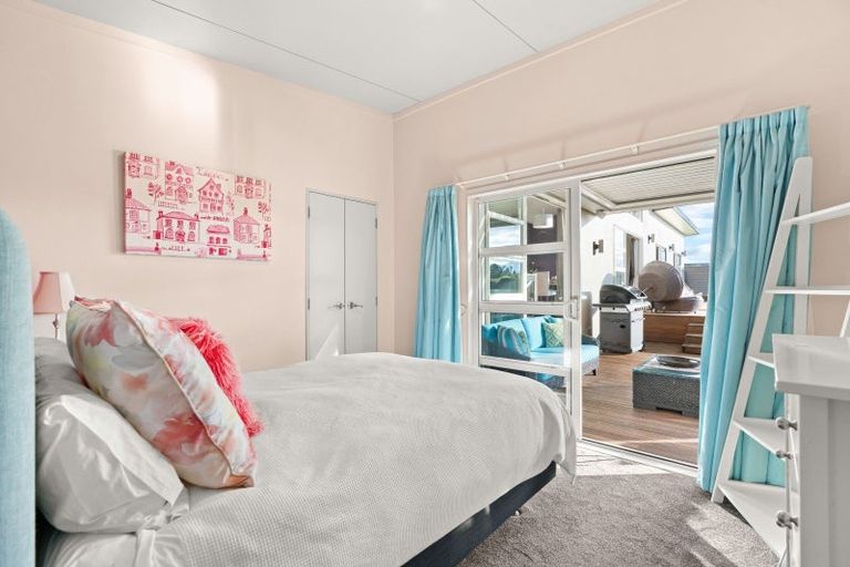 Photo of property in 24 William Donald Drive, Solway, Masterton, 5810