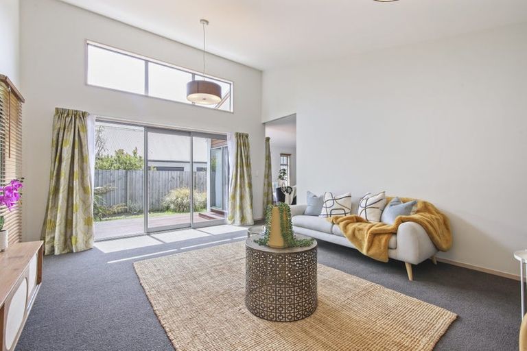 Photo of property in 137 Caledonian Road, St Albans, Christchurch, 8014