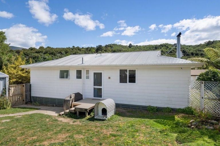 Photo of property in 5 Victoria Close, Picton, 7220