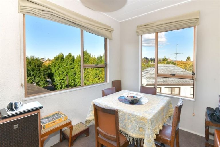 Photo of property in 6a Quo Vadis Place, Red Beach, 0932