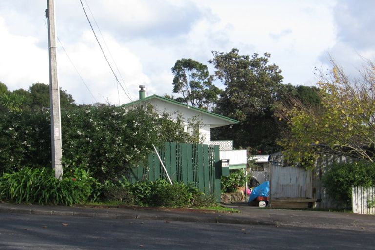 Photo of property in 134 Taikata Road, Te Atatu Peninsula, Auckland, 0610