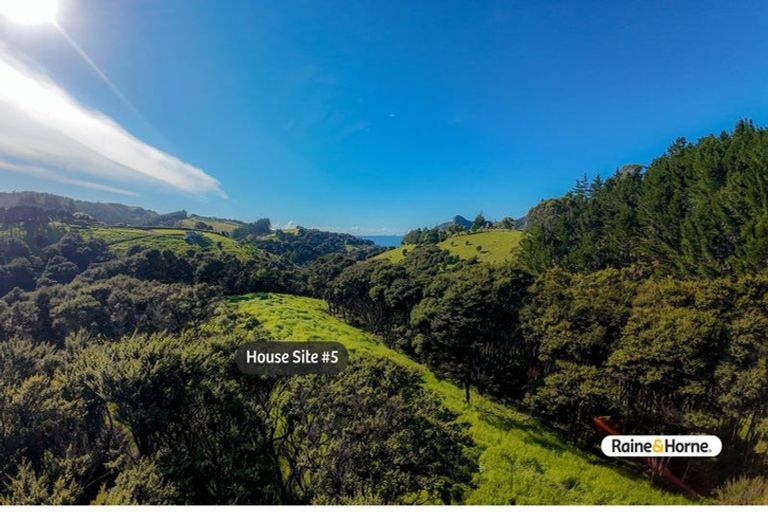 Photo of property in 1032 Taupo Bay Road, Taupo Bay, Mangonui, 0494