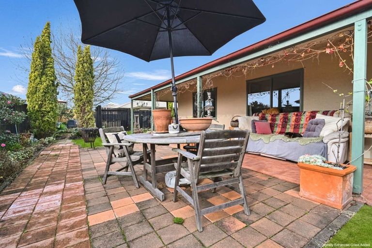 Photo of property in 7 Belgrove Drive, Waipukurau, 4200