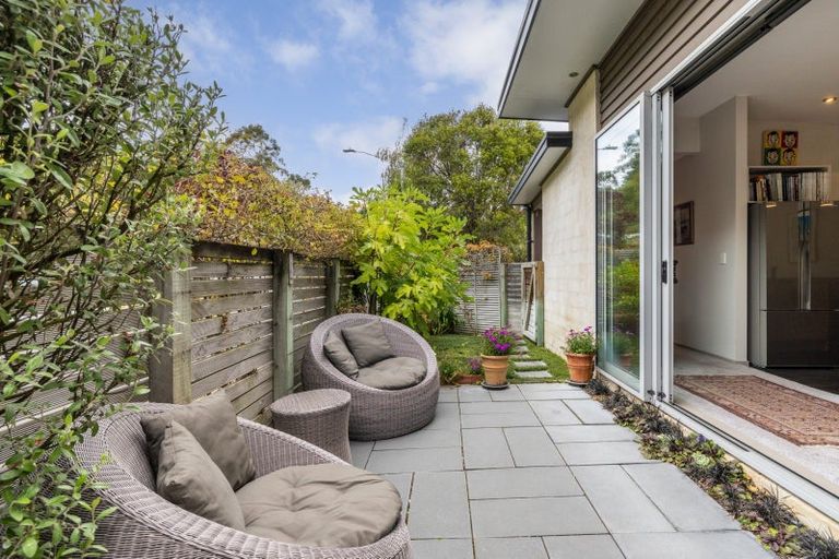 Photo of property in 2 Tokomaru Drive, Havelock North, 4130