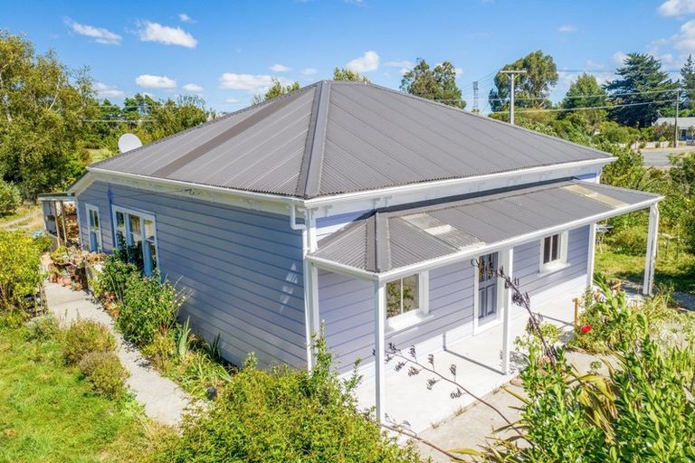Photo of property in 9 Moroa Road, Tauwharenikau, Featherston, 5771
