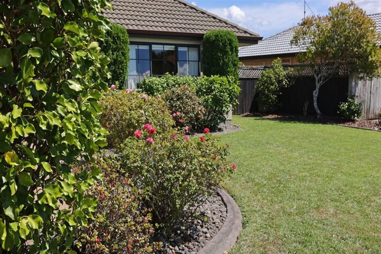 Photo of property in 3 Pippen Court, Henderson, Auckland, 0612