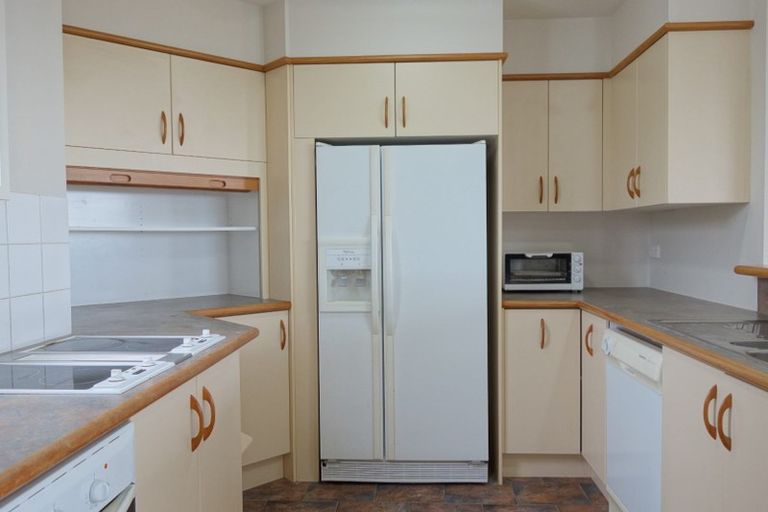 Photo of property in 112u3 Clarence Street, Hamilton Lake, Hamilton, 3204