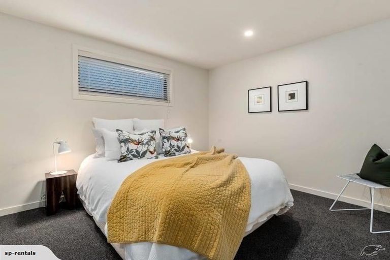 Photo of property in 9 Huxley Place, Lake Hayes, Queenstown, 9304