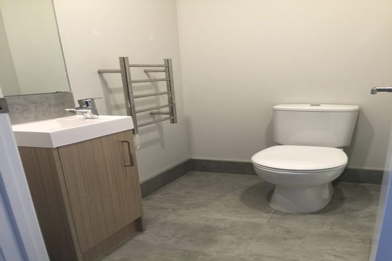 Photo of property in 37 Arrowsmith Drive, Flat Bush, Auckland, 2019