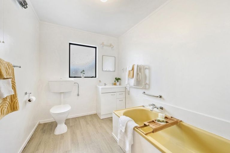 Photo of property in 22 Virginia Grove, Brooklyn, Wellington, 6021