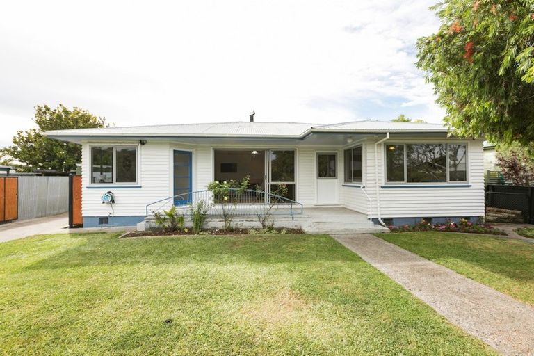 Photo of property in 2 Melville Street, Waipawa, 4210