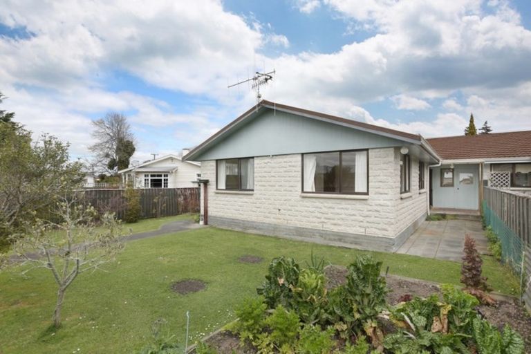 Photo of property in 12a Signal Street, Marton, 4710