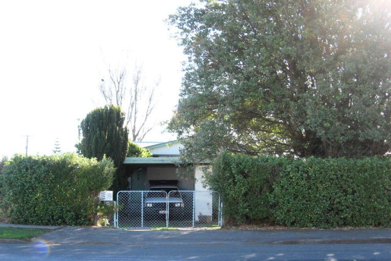 Photo of property in 77 Aotaki Street, Otaki, 5512