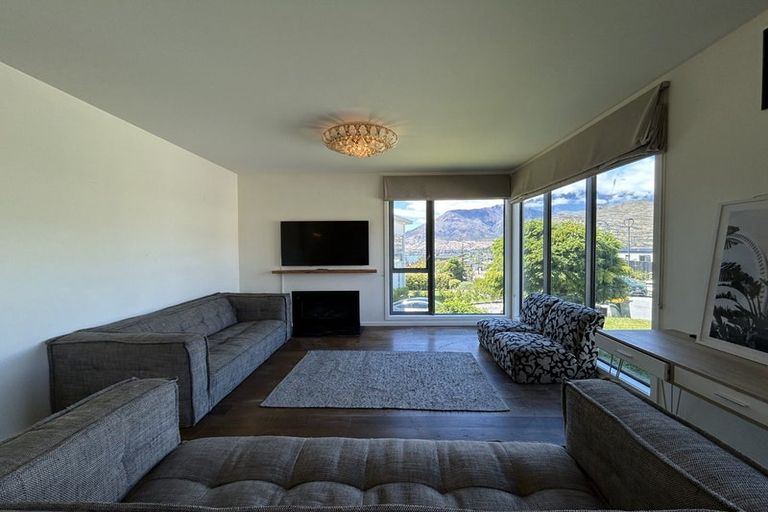 Photo of property in St Andrews Park, 62 Highview Terrace, Queenstown, 9300