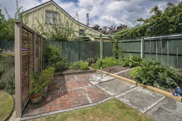 Photo of property in 8 Paramu Place, Richmond, 7020