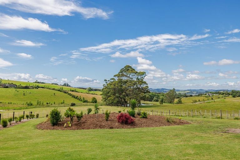 Photo of property in 412e Redcliffs Road, Kerikeri, 0294